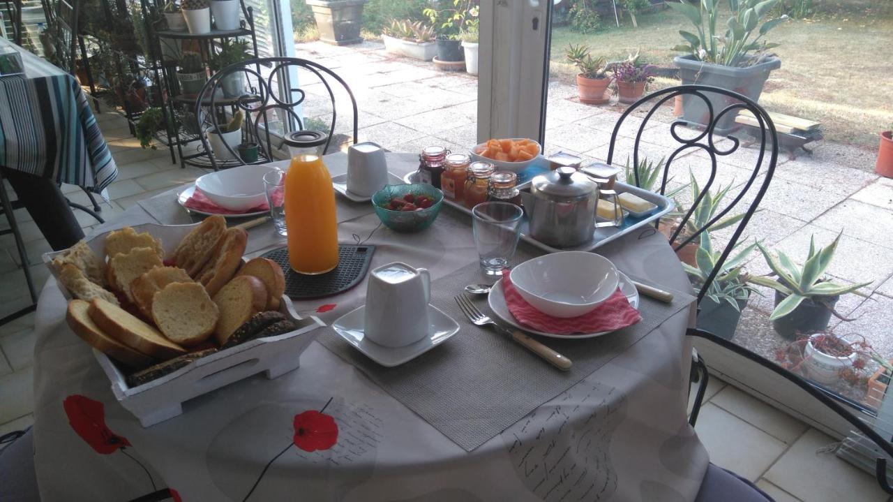 Les Aubretias Bed & Breakfast Fénay Eksteriør bilde
